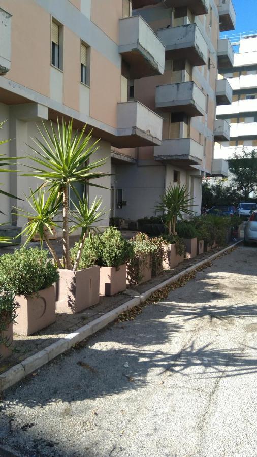 Apartment Монтезільвано Екстер'єр фото